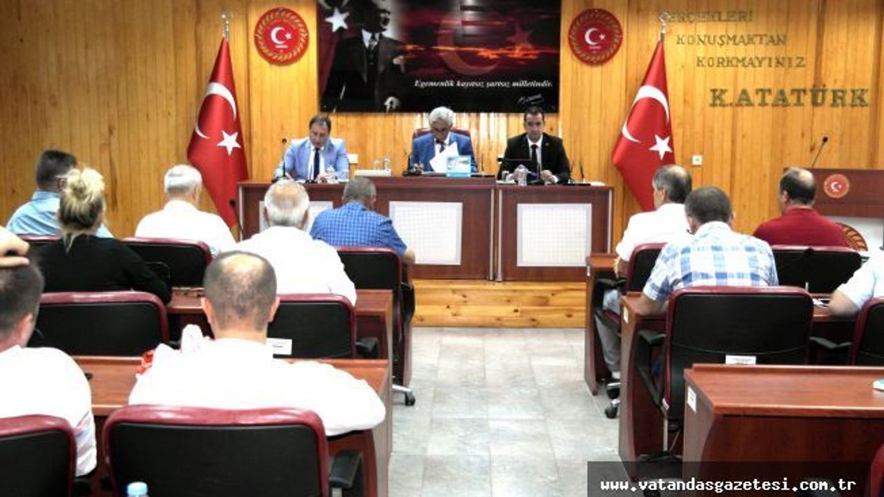 HAVSA VE UZUNKÖPRÜ’DE 44 KÖY OKULU METRUK DURUMDA!