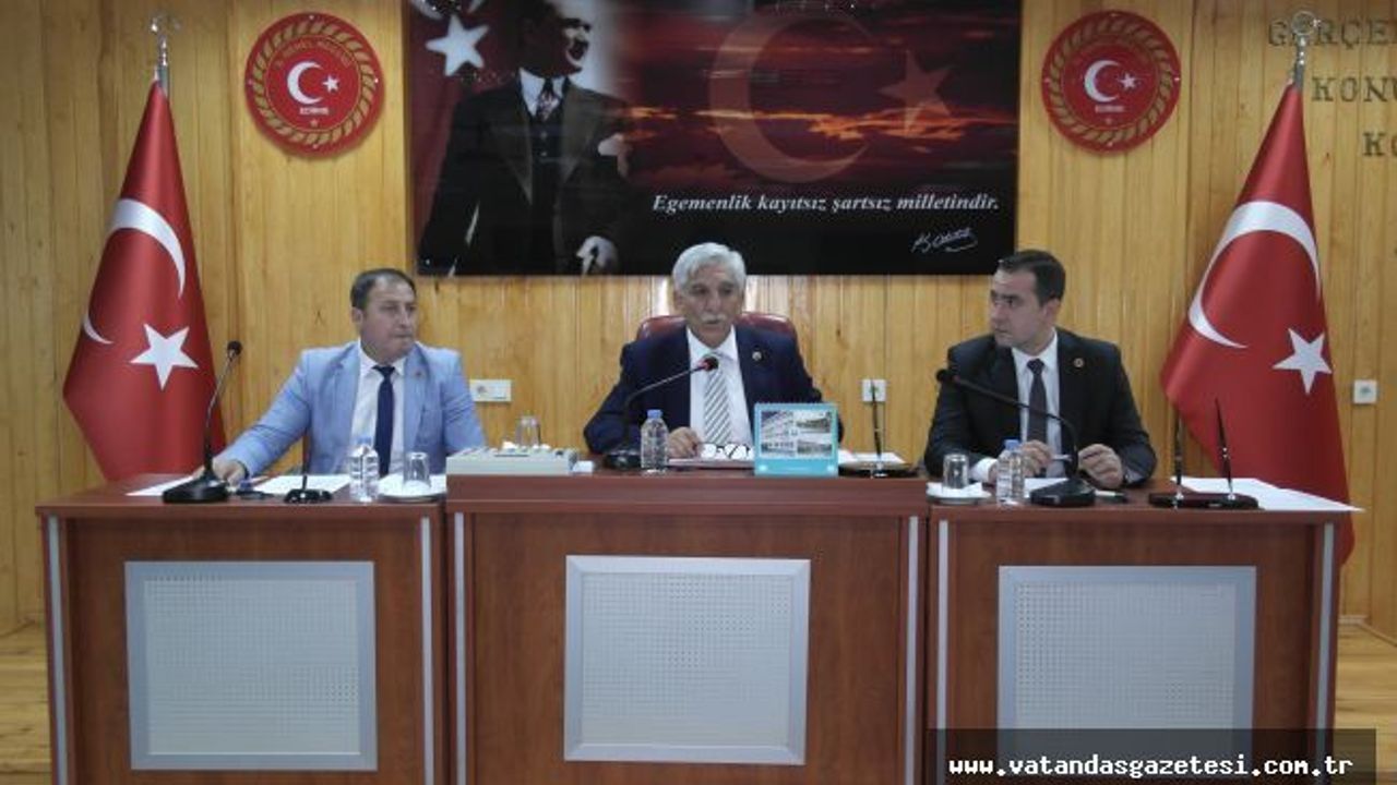 ÖZEL İDARE’DEN EMNİYET VE JANDARMA’YA 2’ŞER ARAÇ!