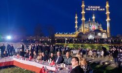 SELİMİYE MEYDANI'NDA BÜYÜK İFTAR