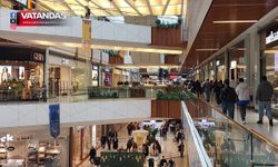 BAYRAMDA AVM’LERDE YOĞUNLUK YAŞANDI