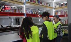 KUŞAKLAR KİTAPLARLA BULUŞTU