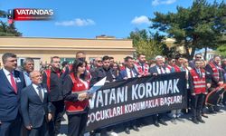 CHP'DEN MİLLİ EĞİTİME SESSİZ YÜRÜYÜŞ