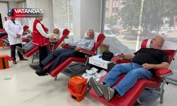 GÖNÜLLÜ KAHRAMANLAR YÜZLERCE HAYATA CAN OLDU