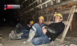 MADENCİLER DERİNDE AÇLIK GREVİNE BAŞLADI
