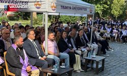 GÜZEL SANATLAR FAKÜLTESİ'NDE MEZUNİYET COŞKUSU