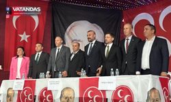 MHP'DE BAYRAK DEĞİŞİMİ