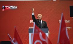 İYİ PARTİ’DEN BALIKESİR’DE “BAYRAK AÇIYORUM” MİTİNGİ