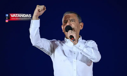 ÖZGÜR ÖZEL GELİYOR