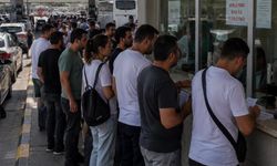 TRAFİK İHLALİ YAPAN GURBETÇİ ÇIKIŞTA TAKILDI