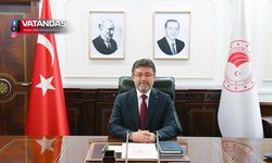 BAKAN YUMAKLI GELİYOR