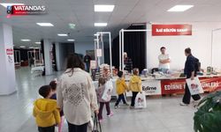 MİNİK OKURLARIN GÖZDESİ HİKÂYE VE ÇİZGİ ROMANLARI OLDU