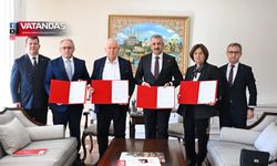 HAYIRSEVERDEN VALİ SEZER’E ZİYARET