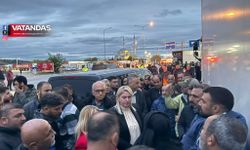 CHP İL BAŞKANI BECAN’DAN TIR ŞOFÖRLERİNE DESTEK