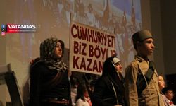 MİNİKLERİN GÖSTERİSİ İLGİYLE İZLENDİ