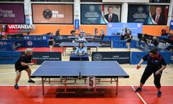 EDİRNE’DE VETERANLARIN MASA TENİSİ BULUŞMASI