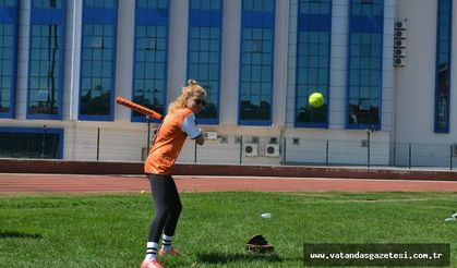 Edirne ekipleri rakipsiz kaldı