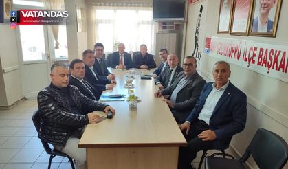 CHP İL VE İLÇE BAŞKANLARI UZUNKÖPRÜ’DE TOPLANDI