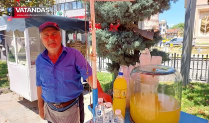 52 YILLIK LİMONATA USTASI YAZIN HAREKETLENMESİNİ BEKLİYOR