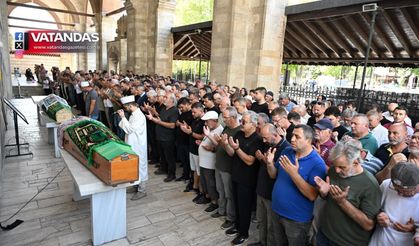 TRAKTÖR KAZASINDA ÖLEN ÇİFT TOPRAĞA VERİLDİ