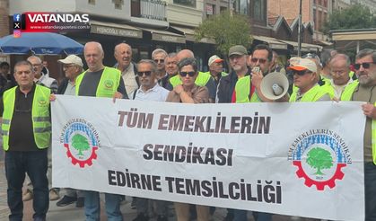 EMEKLİLERDEN SARAÇLAR CADDESİ’NDE ‘GEÇİNEMİYORUZ’ EYLEMİ