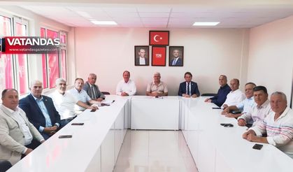 YENİ PARTİ'DEN GRUP TOPLANTISI
