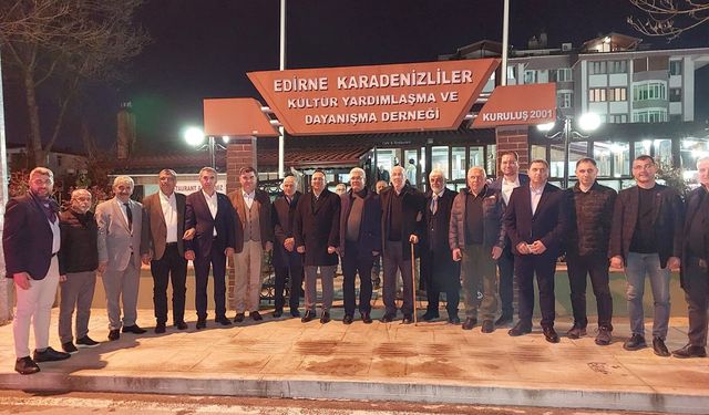 KARADENİZLİLER DERNEĞİ'NDEN İFTAR