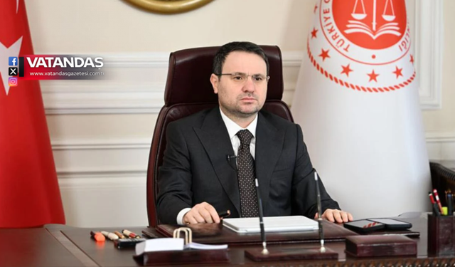 BAKAN GÜRLEK GELİYOR