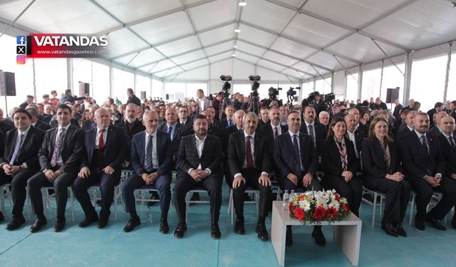 BAKAN KACIR UZUNKÖPRÜ OSB’NİN TEMELİNİ ATTI