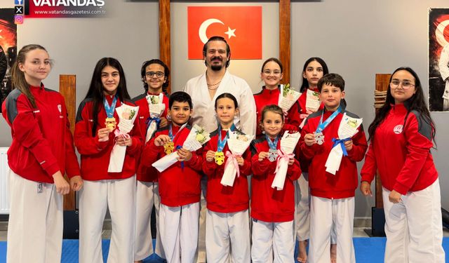 KARATE'DE 5 MADALYA, 5 BÜYÜK GURUR