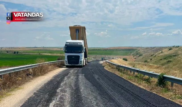 KÖYLERDE ASFALT SEFERBERLİĞİ
