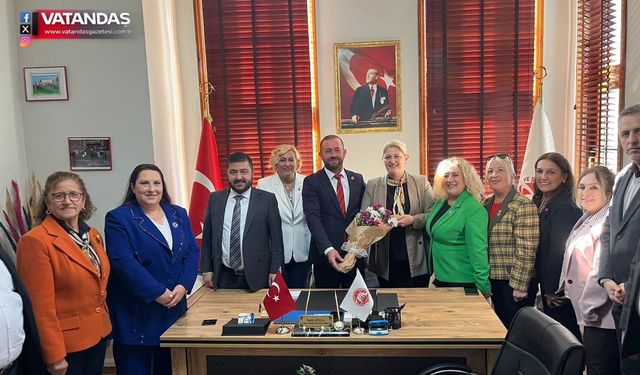 CHP’DEN “MUHTARLAR KONAĞI”NA ÇIKARMA