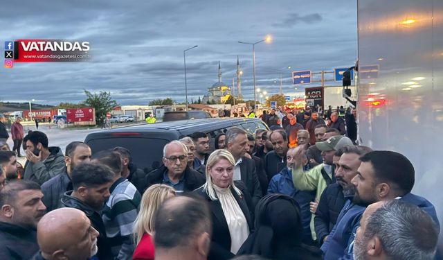 CHP İL BAŞKANI BECAN’DAN TIR ŞOFÖRLERİNE DESTEK