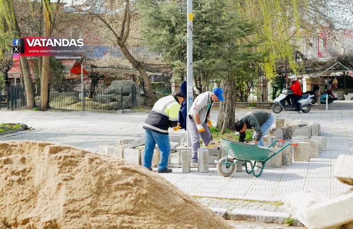 ESKİ CAMİİ ÇEVRESİ SİL BAŞTAN