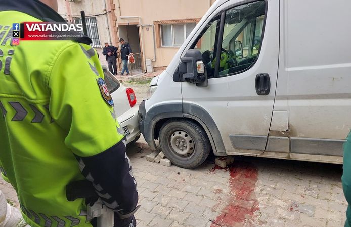 KONTROLDEN ÇIKAN ARAÇ CAN ALDI