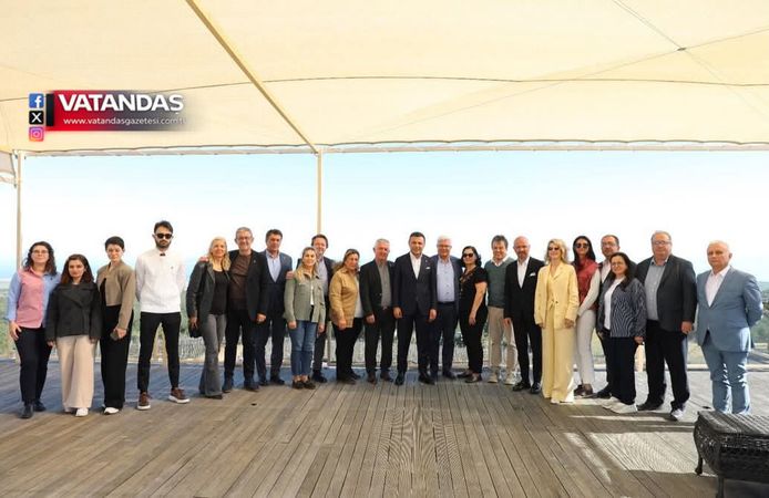 CHP'Lİ BAŞKANLAR BİR ARAYA GELDİ