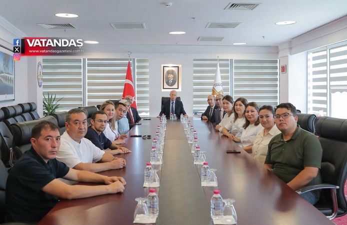 KAZAK HEKİMLER EĞİTİMLERİNİ TAMAMLADI
