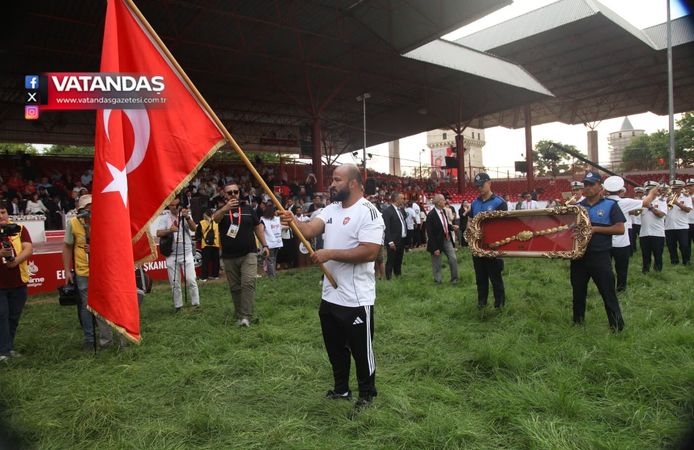 665 YILLIK DUALI ÇAYIR'DA RESMİ GEÇİT NEFES KESTİ
