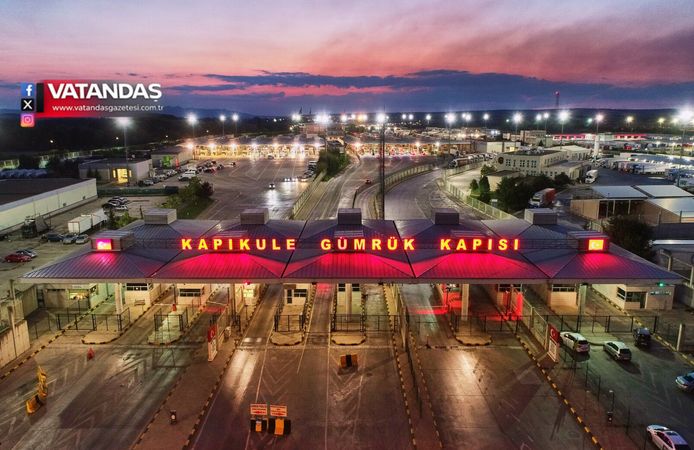 “GURBETÇİLERİN EKONOMİYE KATKISI 13 MİLYAR EURO’YA ULAŞABİLİR”