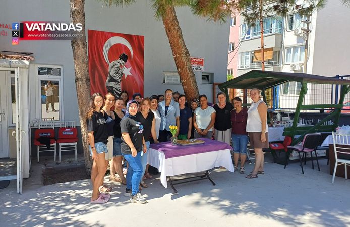 ŞÜKRÜPAŞA’DA KADIN DAYANIŞMASI 1 YAŞINDA