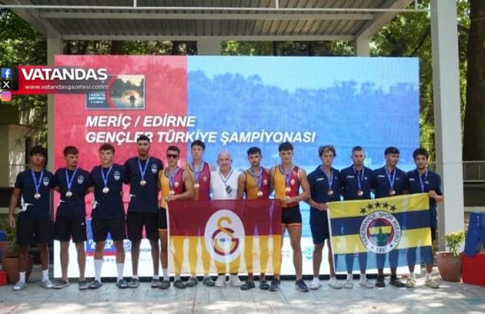 MERİÇ’TE TÜRKİYE KÜREK ŞAMPİYONASI SONA ERDİ