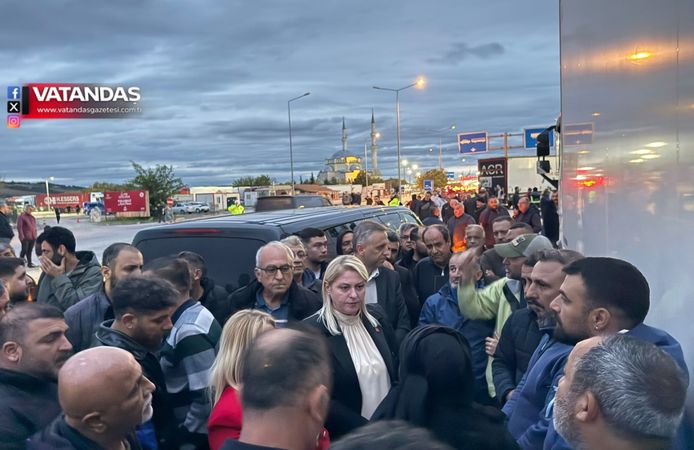 CHP İL BAŞKANI BECAN’DAN TIR ŞOFÖRLERİNE DESTEK