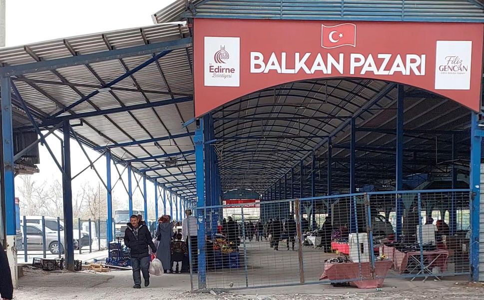 BALKAN PAZARI” NDA ESNAFA KİRA KOLAYLIĞI SAĞLANACAK
