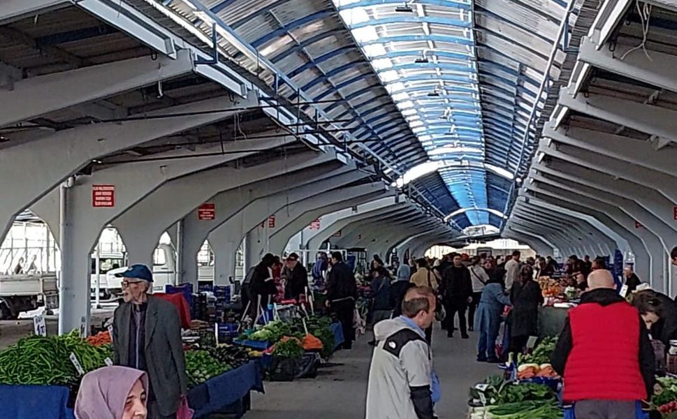 PAZARDA ETİKET ŞOKU