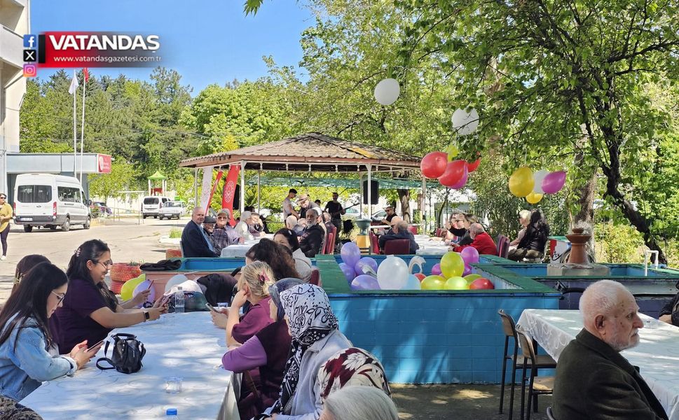 HUZUREVİ SAKİNLERİ BAHARI KARŞILADI