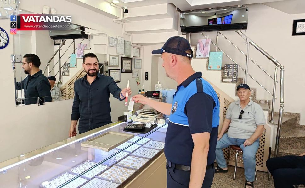 ESNAFA KIRMIZI DİPLİ MUMLA DAVET