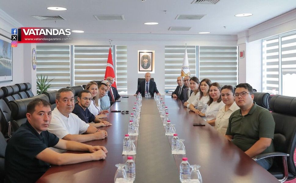 KAZAK HEKİMLER EĞİTİMLERİNİ TAMAMLADI