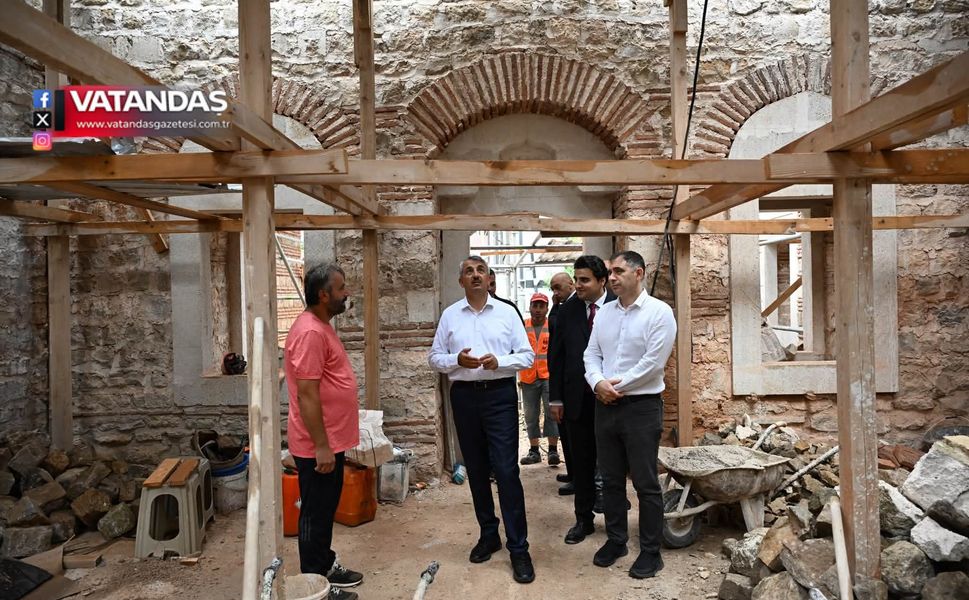 500 YILLIK CAMİİ AYAĞA KALKIYOR