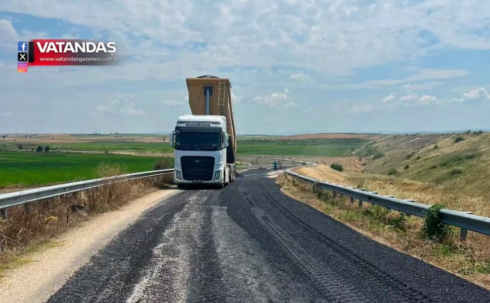 KÖYLERDE ASFALT SEFERBERLİĞİ