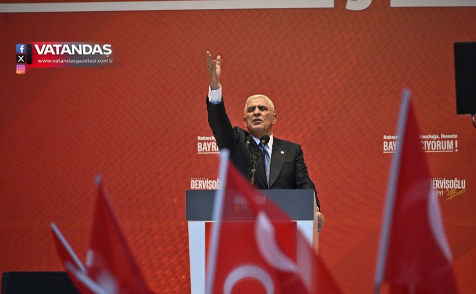 İYİ PARTİ’DEN BALIKESİR’DE “BAYRAK AÇIYORUM” MİTİNGİ