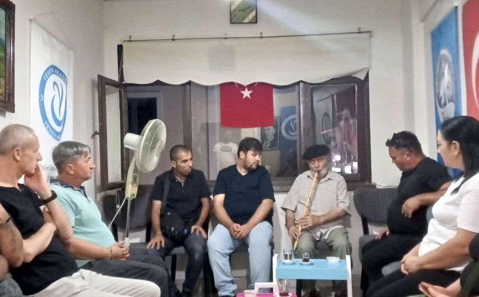 EDİRNE YESEVİ HAREKETİ’NDEN NEY DİNLETİSİ VE DEVÂ-İ MİSK İKRAMI